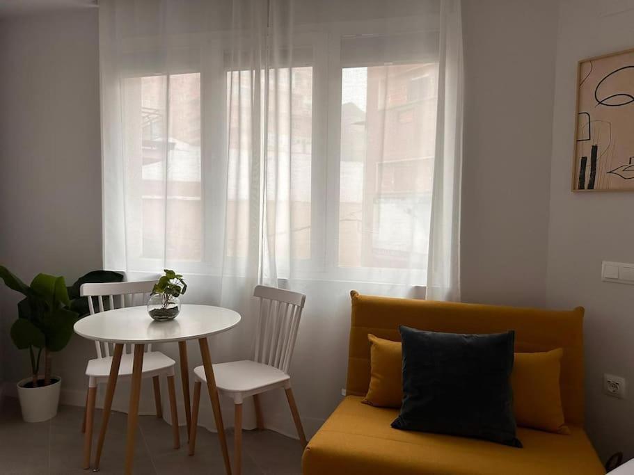Cozy Studio In Tetuan - En 1/8 Madri Exterior foto
